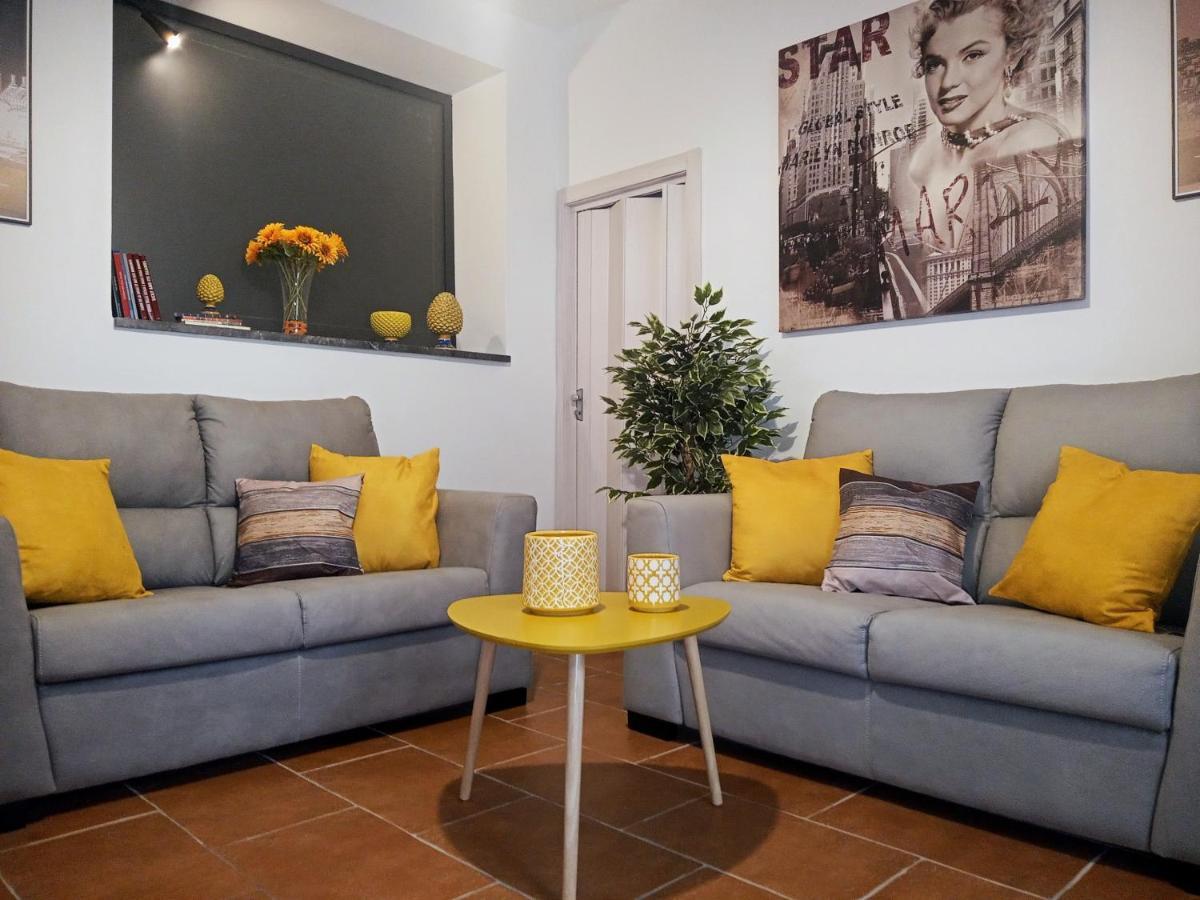 Zisa Home Ai Cantieri Culturali-Facile Posteggio In Strada No Ticket Palerme Extérieur photo
